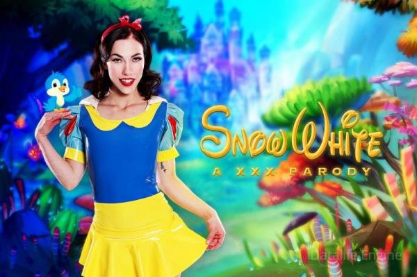 VRCosplayX: Diana Grace (Snow White A XXX Parody / 01.02.2021) [Oculus Rift, Vive | SideBySide] [2160p]